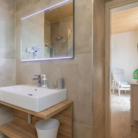 Luxurious With Bubble Bath